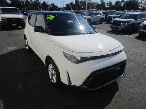 2023 Kia Soul S