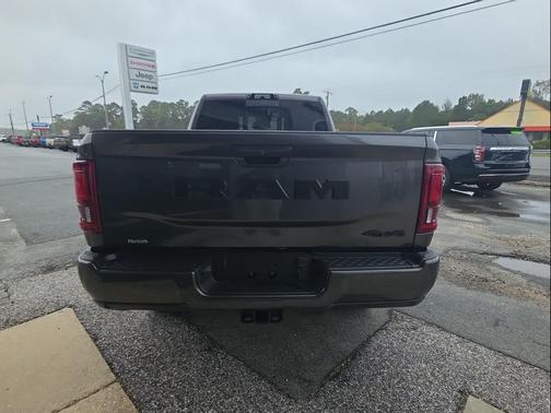 2025 RAM 2500 Laramie Crew Cab 4x4 6'4' Box