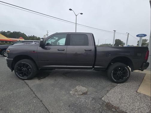 2025 RAM 2500 Laramie Crew Cab 4x4 6'4' Box