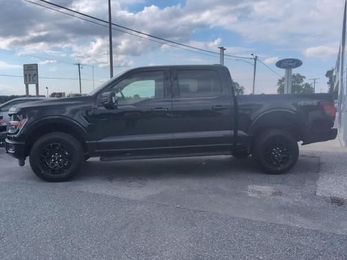 AGATE BLACK METALLIC 2026 Ford F-150 XLT