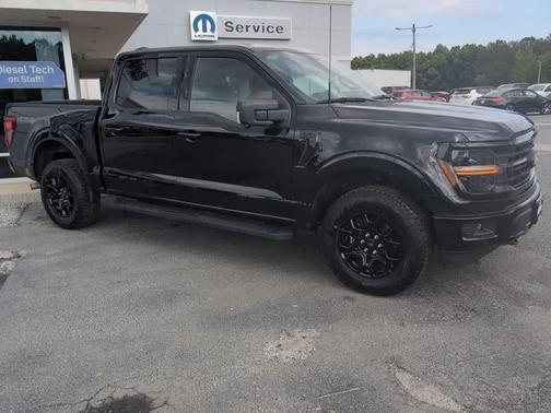 AGATE BLACK METALLIC 2026 Ford F-150 XLT