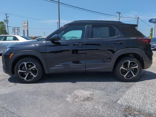Mosaic Black Metallic 2022 Chevrolet Trailblazer RS