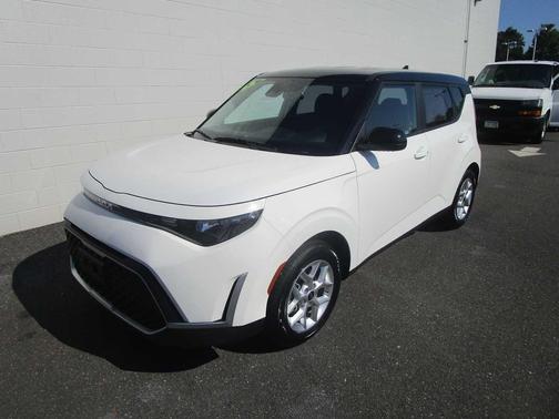 2023 Kia Soul S