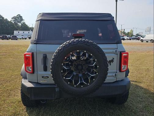 2022 Ford Bronco Base
