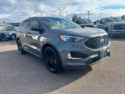 2022 Ford Edge ST LINE