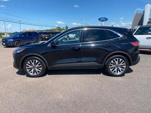 2020 Ford Escape TITANIUM