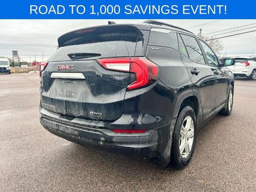 2022 GMC Terrain SLE