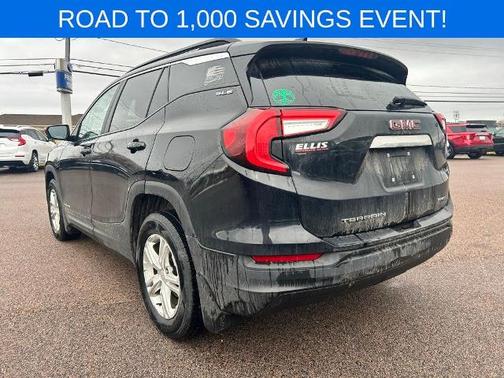 2022 GMC Terrain SLE