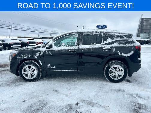 2022 GMC Terrain SLE