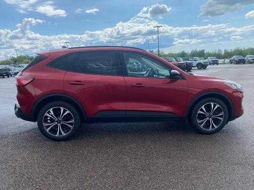 2021 Ford Escape SE