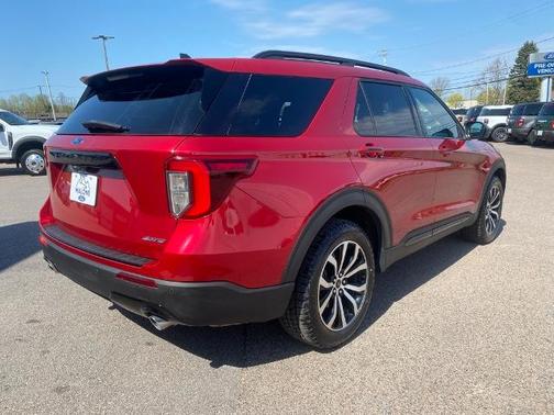 2022 Ford Explorer ST-LINE