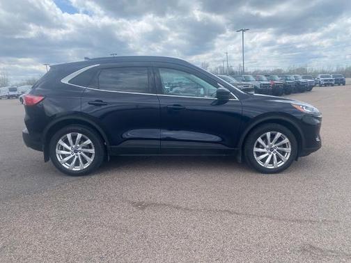 2021 Ford Escape TITANIUM