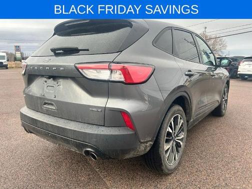 2021 Ford Escape SE