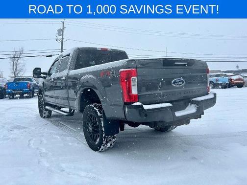 2019 Ford F-350 LARIAT SUPER DUTY