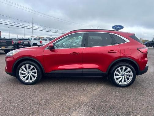 2022 Ford Escape TITANIUM