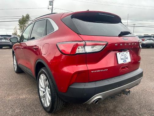 2022 Ford Escape TITANIUM