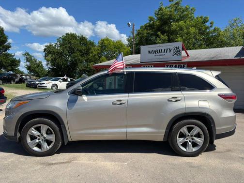 Creme Brulee Mica 2014 Toyota Highlander Limited Platinum
