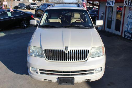 2005 Lincoln Navigator Sport Utility 4D