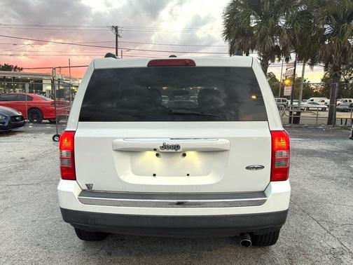 2016 Jeep Patriot Latitude