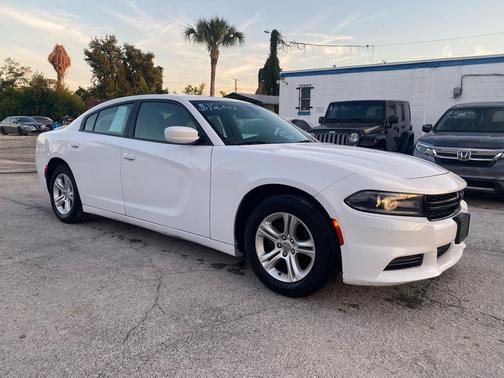 2019 Dodge Charger SXT