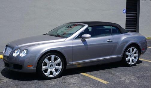 Photo 3 of 32 of 2007 Bentley Continental GT