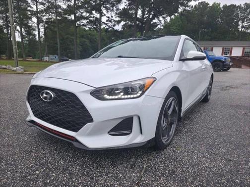 2020 Hyundai Veloster Base