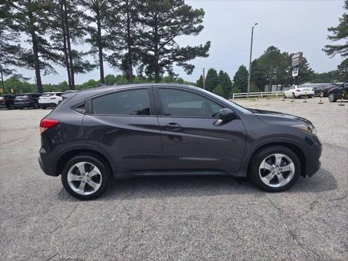 2017 Honda HR-V LX