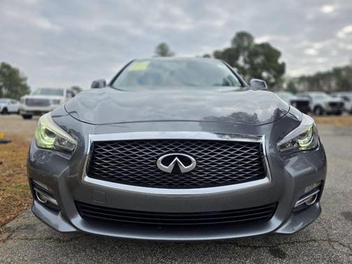 2015 INFINITI Q50 Premium