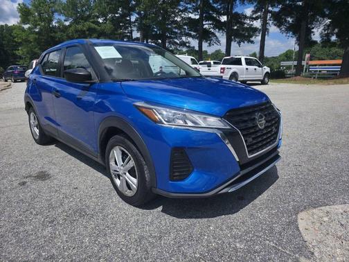 2021 Nissan Kicks S