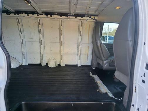 2018 Chevrolet Express 2500 Work Van