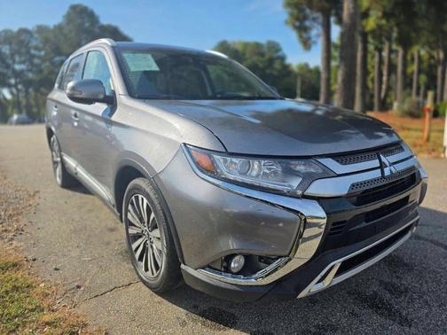 2020 Mitsubishi Outlander SEL