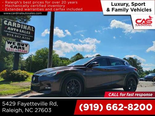 2017 INFINITI QX30 Sport