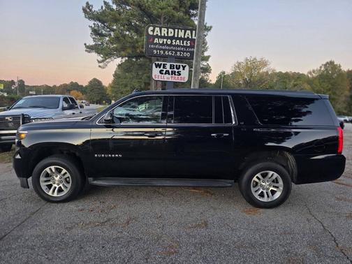 2017 Chevrolet Suburban LT
