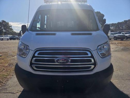 2018 Ford Transit-150 XLT