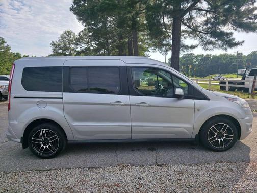 Silver Metallic 2017 Ford Transit Connect Titanium w/Rear Liftgate