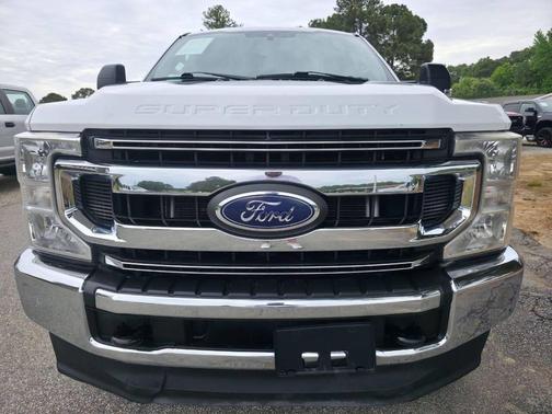 Oxford White 2022 Ford F-250 XL