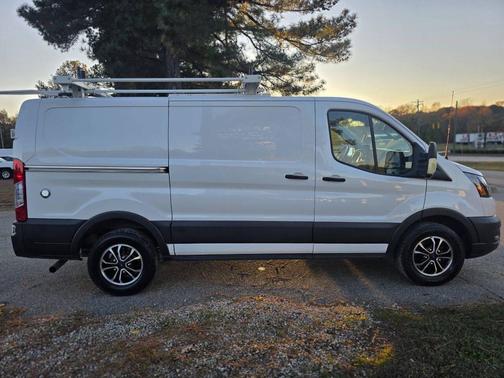 2021 Ford Transit-250 Base