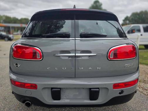 2018 MINI Clubman Cooper