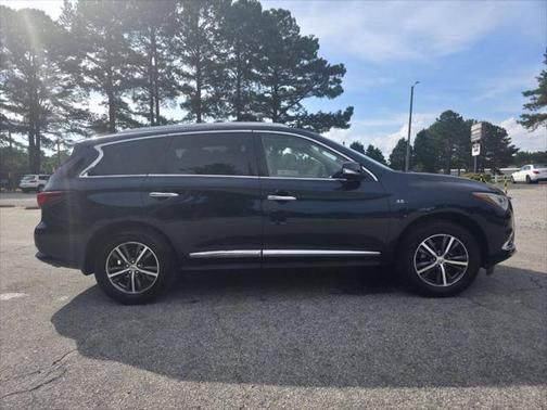 2017 INFINITI QX60 Base