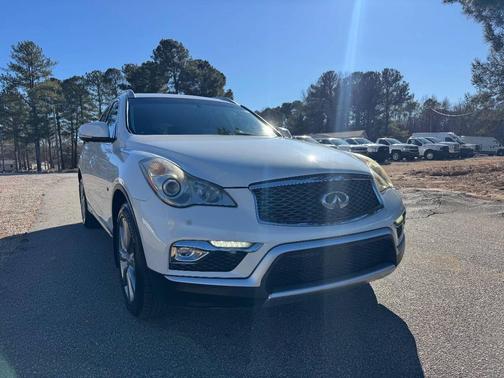 2016 INFINITI QX50 Base