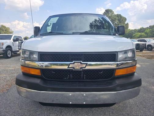 Summit White 2012 Chevrolet Express 3500 LT