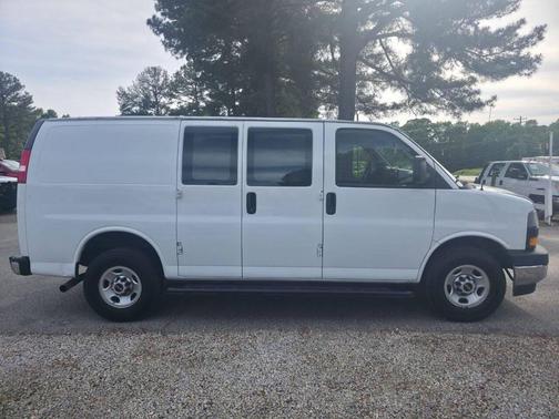 Summit White 2021 GMC Savana 2500 Work Van