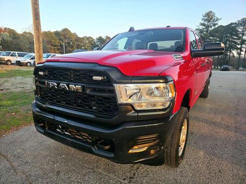2020 RAM 2500 Tradesman Crew Cab 4x4 8' Box