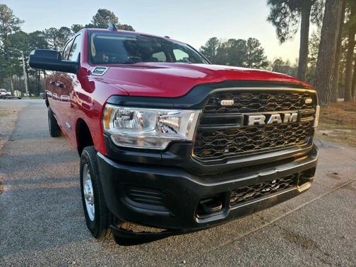 2020 RAM 2500 Tradesman Crew Cab 4x4 8' Box