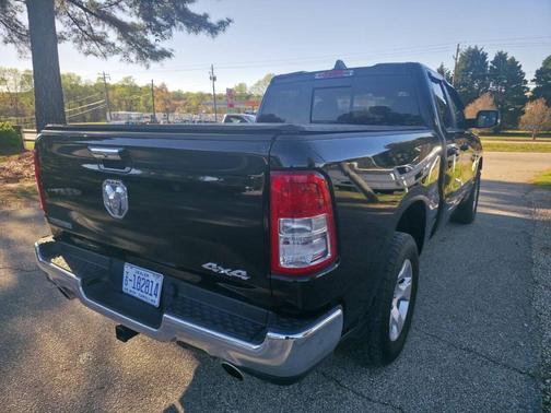 Diamond Black Crystal Pearlcoat 2020 RAM 1500 Big Horn/Lone Star
