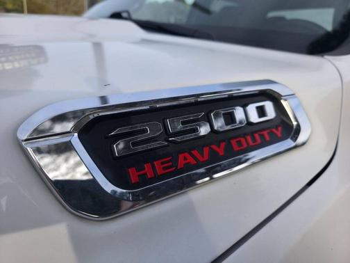 2020 RAM 2500 Tradesman Crew Cab 4X4 8' Box