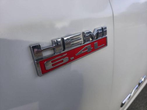 2020 RAM 2500 Tradesman Crew Cab 4X4 8' Box