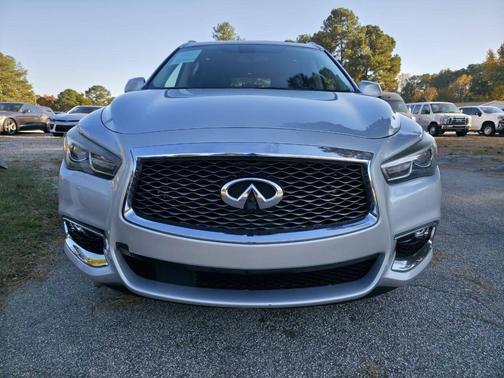 2018 INFINITI QX60 Base