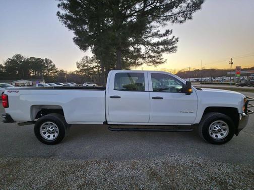 2018 Chevrolet Silverado 2500 WT