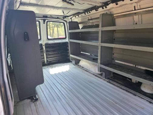 Summit White 2015 Chevrolet Express 2500 Work Van